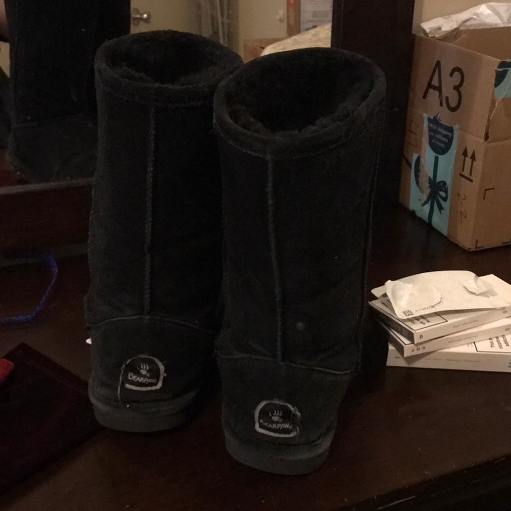 Bearpaw ugg boots